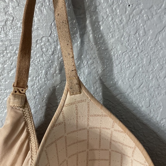 Victoria’s Secret Uplift Semi Demi Nude Bra - Picture 11 of 15